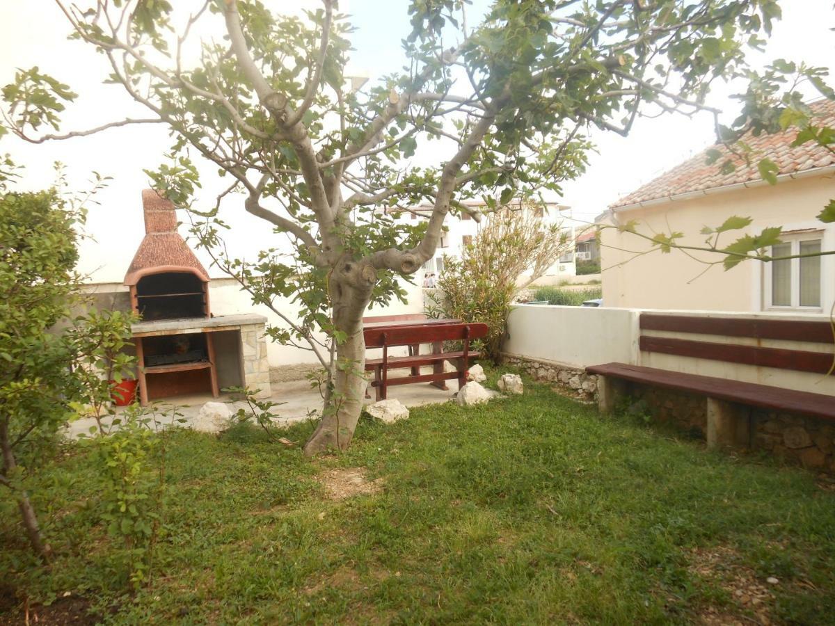 Donami Apartments Pag Town Exterior foto